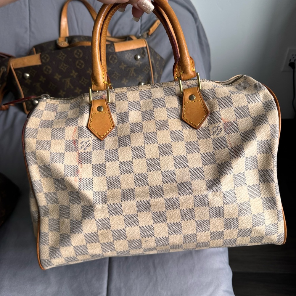 Louis Vuitton Speedy 25